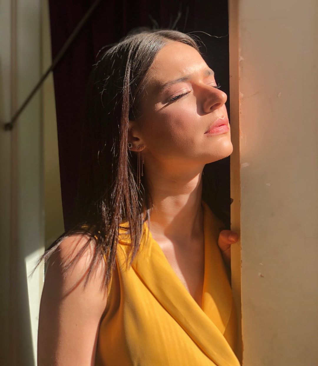 Шафак пекдемир. Шафак Пекдемир актриса. Шафак Пекдемир трансгендер. Шафак Пекдемир фото