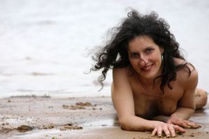 Nude in Public - Beachcombers Dream!-b6w5mrbnyg.jpg