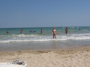 11.-On-vacation-on-the-Black-Sea-p6w5ttwb31.jpg