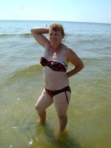 Old-women-at-sea.-Sulina-Beach.-Romania-x178-k6xf9iaqsz.jpg