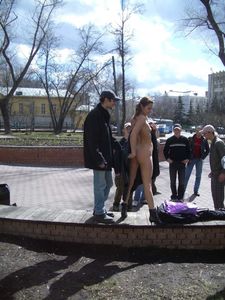 Nude in Public - Crowd Pleaser!16xg68xoex.jpg