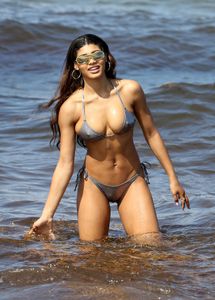 Danielle Herrington â€“ Bikini Candids on the Beach in Miami-g6xvfll2v0.jpg