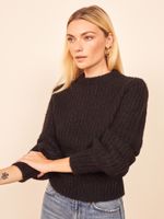 44890728_tatum-sweater_black_5.jpg