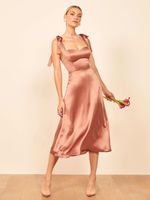 44890735_tuileries-dress_praline_2.jpg